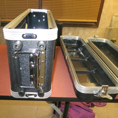 Rocktron Velocity 300 W/ Shallow Rack case & Rack panel image 11
