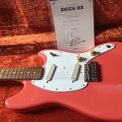 ギター Fender CHAR MUSTANG Zicca Limited Model 2020 Fender Char Signature Mustang Zicca Limited Edition Hiiro Red