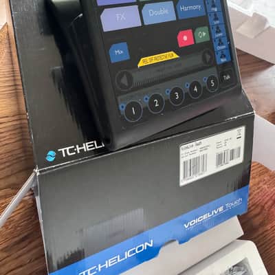 TC Helicon VoiceLive Touch 2010 - 2014 - Black image 2