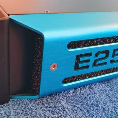 MC2 E25 Amp image 2