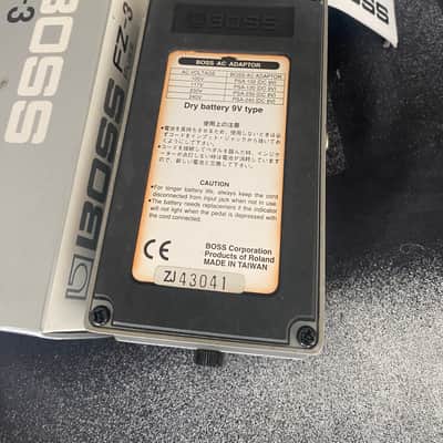 Boss FZ-3 Fuzz (Silver Label) 1997 - 1999 - Metal image 2