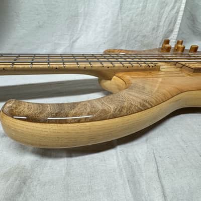 Skjold Wyvern David Dyson Signature Model #3 of 25 5-string Bass image 18