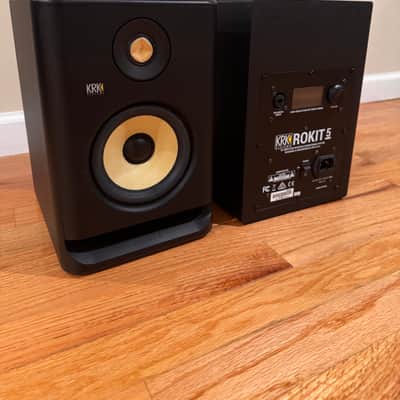 KRK RP-5 Rokit G4 2-Way 5" Active Studio Monitors (Pair) 2019 - 2021 - Black image 3