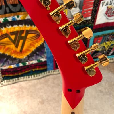 Van Halen Kramer Orlando Hard Rock Cafe Display Guitar Striped image 5