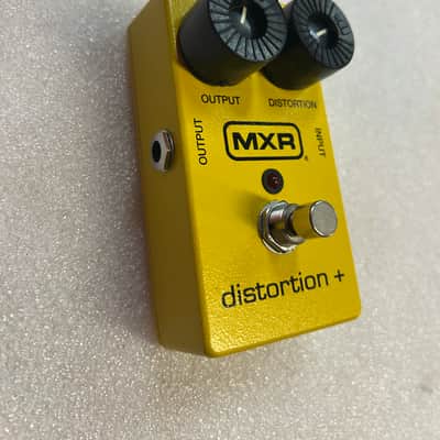 MXR M104 Distortion + image 4