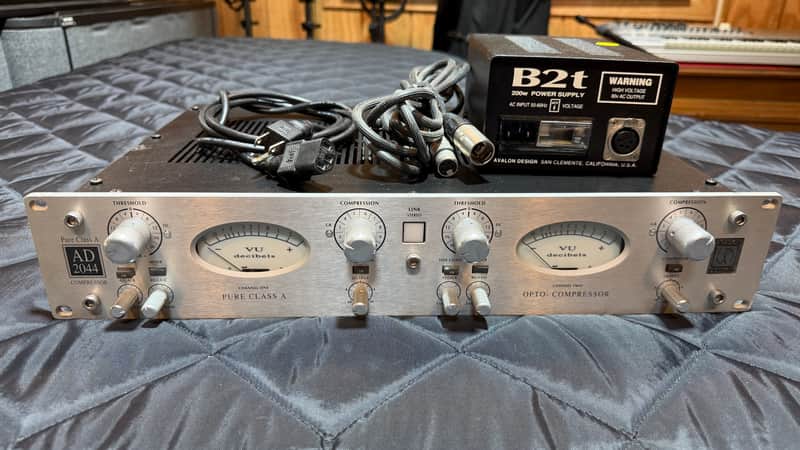 Avalon AD2044 Dual Mono / Stereo Optical Compressor - Silver image 1