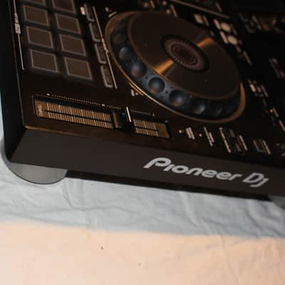 Pioneer DJ XDJ-RX2 2-Channel All-In-One DJ System - Black image 9