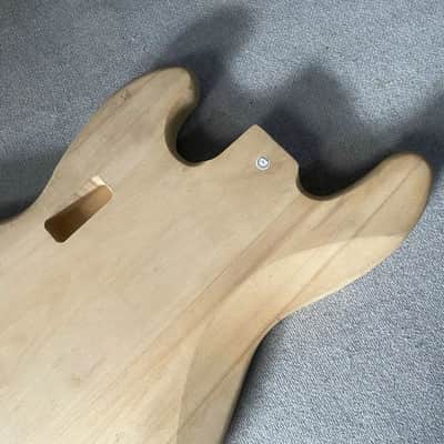 Basswood Jazz Bass Style Body Bild 10