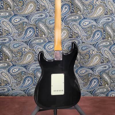 Fender Vintera II Road Worn '60s Stratocaster Black Maple Fingerboard image 3