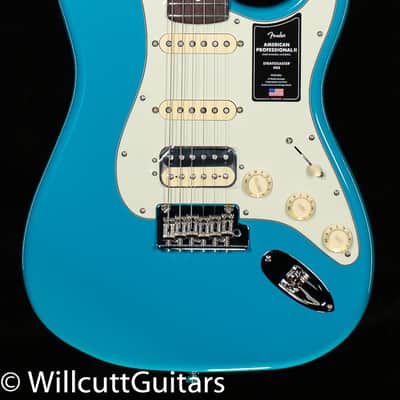 Fender American Professional II Stratocaster HSS, Rosewood Fingerboard, Miami Blue (609) image 3