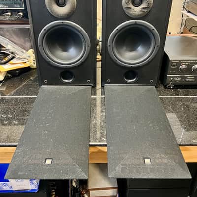 Acoustic Research Vintage AR 208 HO Bookshelf Speakers Pair Matching Serial #'s SEE VIDEO image 1
