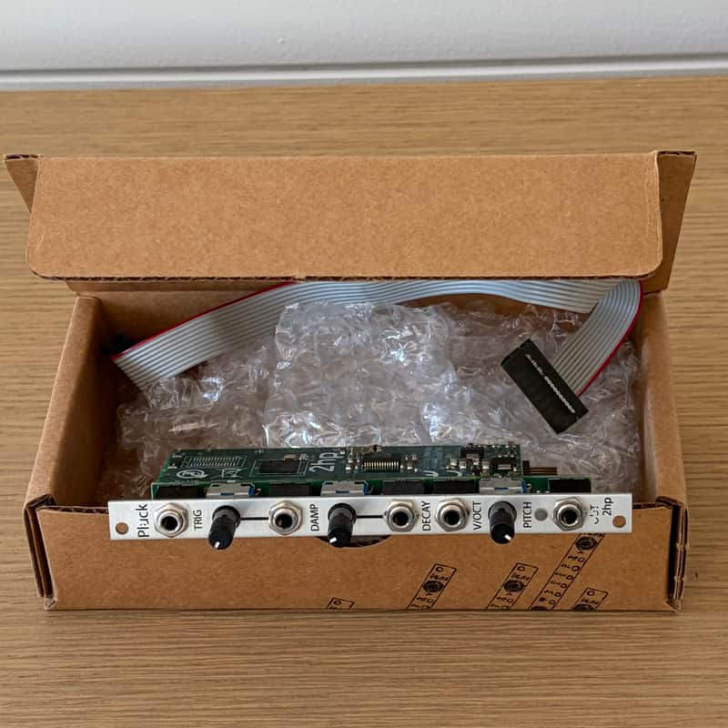 2hp Pluck | ModularGrid Eurorack Marketplace