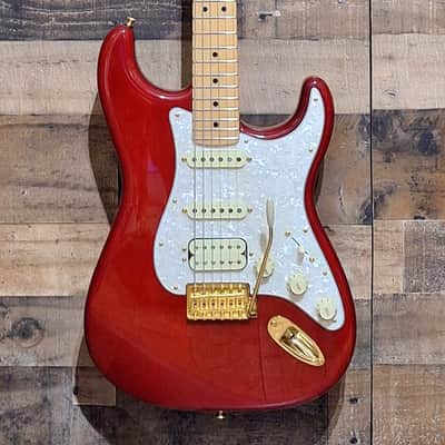 Immagine 2021 Fender Tash Sultana Signature Stratocaster - Transparent Cherry - - 2