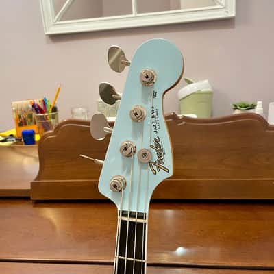 Like New! Fender Goldfoil Jazz Bass  Sonic Blue image 3