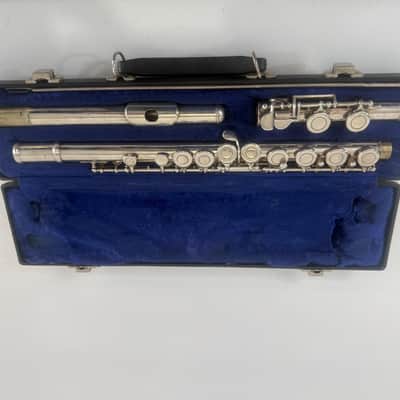 Armstrong USA 104 student C flute JUST SERVICED plays perfectly image 15