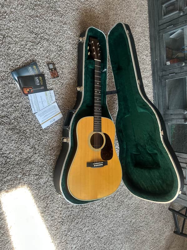 Martin D28