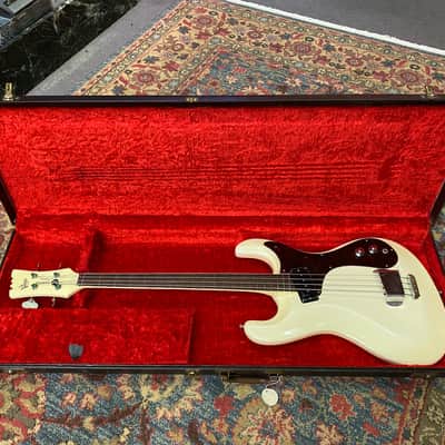 Mosrite Ventures Bass 1964 White image 18