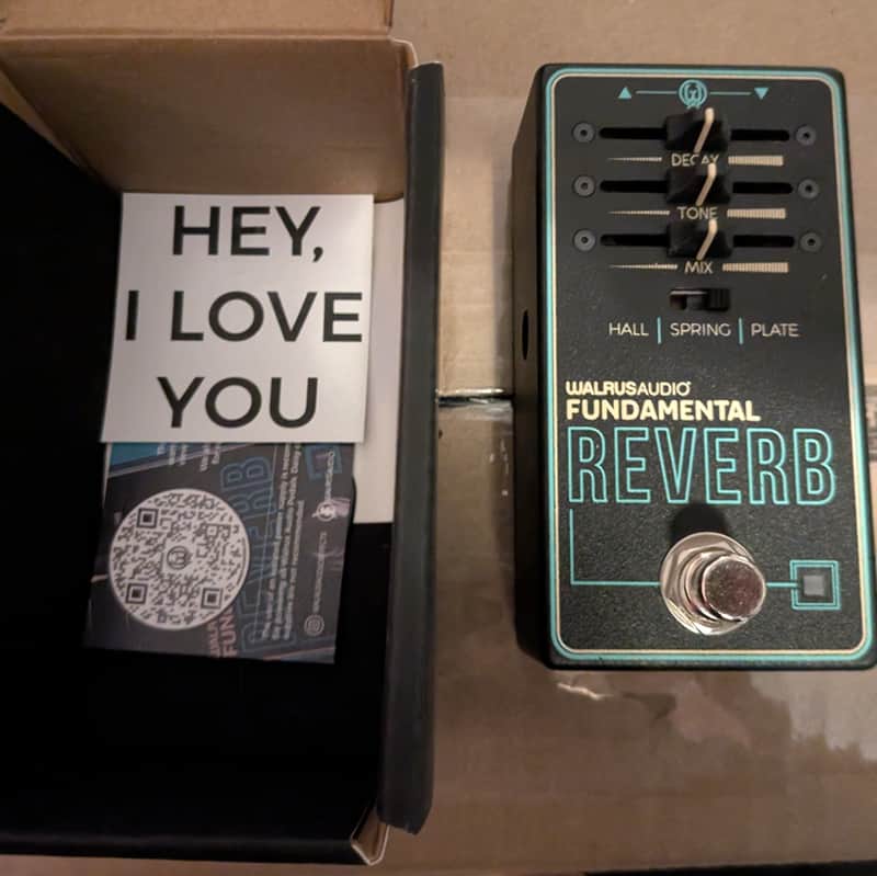 Walrus Audio Fundamental Reverb