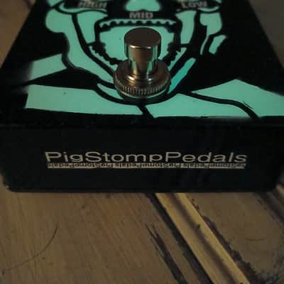 PigStompPedals "Diezel VH-4 clone" PedalPCB -Valhalla- Glow in the dark skull finish image 8