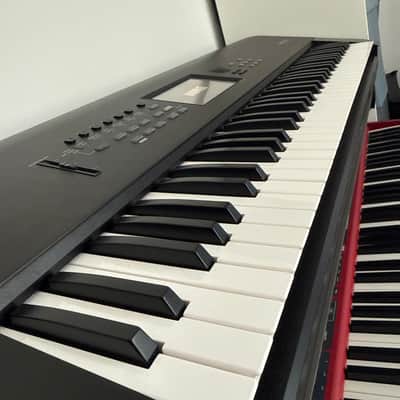 Korg Nautilus 73-Key Music Workstation 2020 - Present - Black