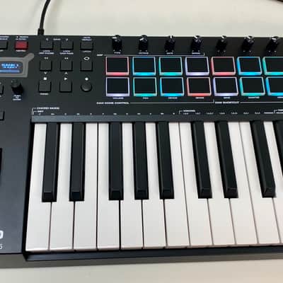 M-Audio Oxygen Pro 25 MIDI Keyboard Controller 2020 - Present - Black image 4