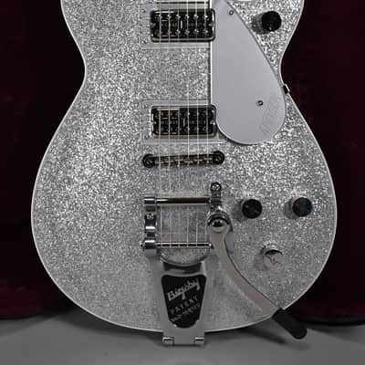 2024 Gretsch G6129T Players Edition Jet FT With Bigsby Silver Sparkle w/OHSC image 2