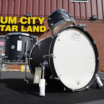 DW Design Series Satin Black Lacquer 3pc Pure Maple Shell Pack | 12" / 16''/ 22'' image 1