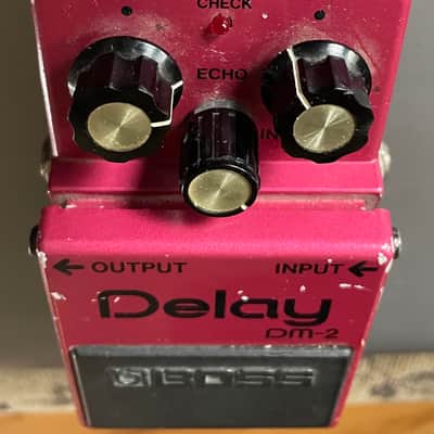 Boss DM-2 Delay (Black Label) 1981 - 1984 - Pink image 5
