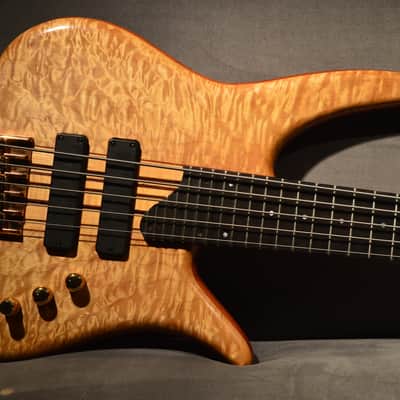 Surine 5 String Bass Guitar Quest Series flamed maple spectacular NTVII 5 active image 2