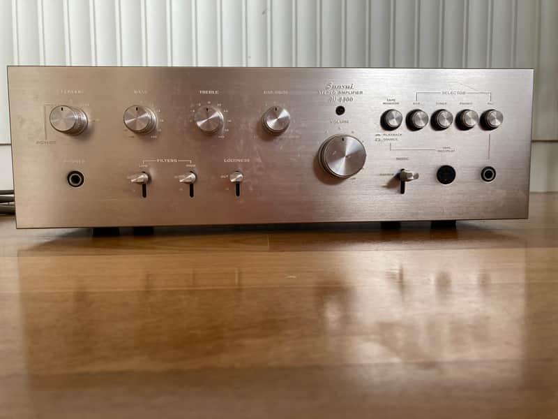Sansui AU-4400 1970s rare integrated amplifier image 1