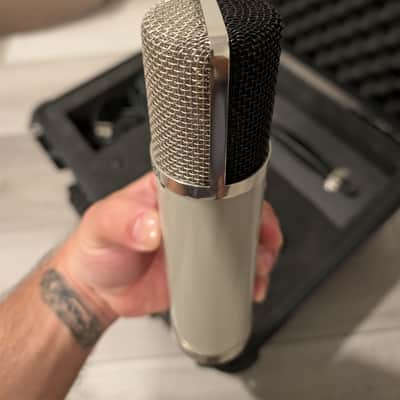 Upton Microphones 251 Large Diaphragm Multipattern Tube Condenser Microphone 2010s - Mint Green image 2