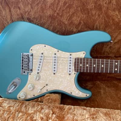 Rare Mint 1997 USA Hot Rodded Fender Roadhouse Stratocaster with Custom Shop Texas Specials, Shallers, VIDEO! image 3