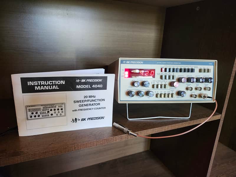 B&K Precision 4040 20 MHz Sweep/Function Generator 1995 image 1