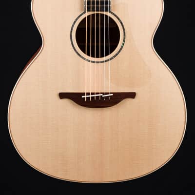 Lowden Paul Brady Signature Model Figured Bubinga and Sitka Spruce NEW image 4