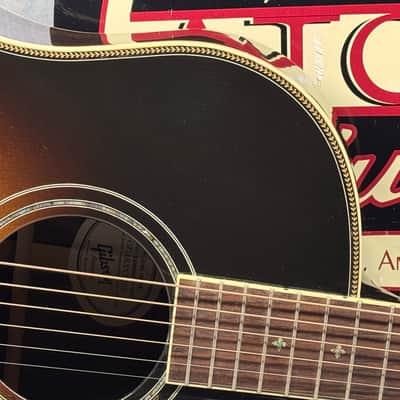 Gibson RS4CRSGH1 J-45 j45 Custom The Workhorse Acoustic Guitar with Case 2014 - Vintage Sunburst image 3