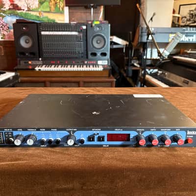 Lexicon PCM 42 Digital Delay Processor 1980s - Blue image 5