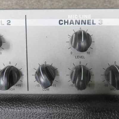 Peavey KB 2 10" Keyboard Amplifier image 7