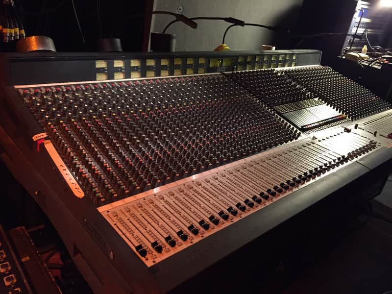 Soundcraft Series Five Pro Touring Monitor Console 44in 24out 2004 image 1