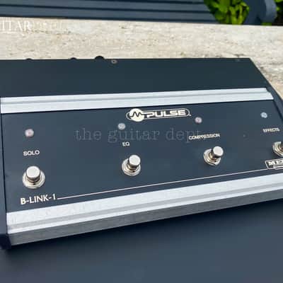 ✭SUPERB✭VERY RARE✭ MESA BOOGIE M-Pulse 600 Valve Bass Amp ✭Parametric EQ/COMP !✭ RECORD OUT ! image 9