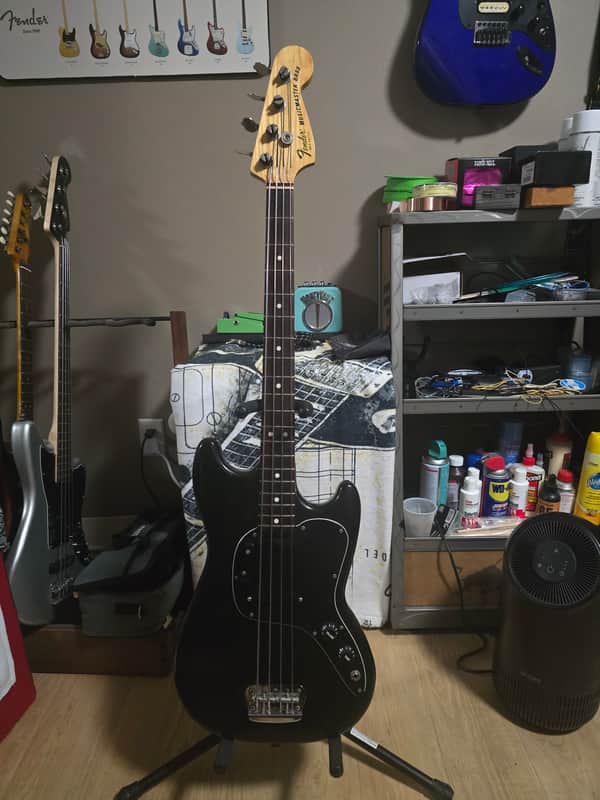 Fender Music Master 1977 - Black Nitro image 1