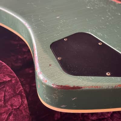 Over 9k new! RARE Gibson Custom Shop Custom Firebird Heavy Aged Inverness Green 2025 - Perfect Balance and Weight image 5