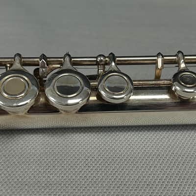 Yamaha YFL-371 Intermediate Flute - Solid Silver Headjoint, Open Hole, Off-set G, B Footjoint w/ Case image 4
