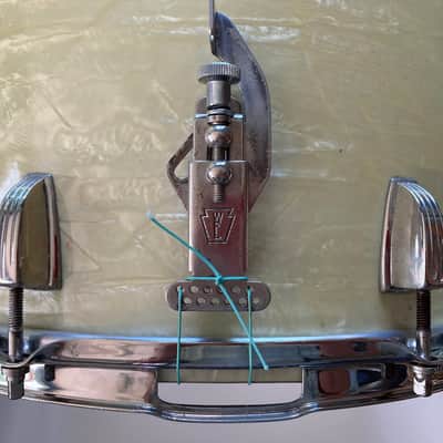 WFL/Ludwig 12 x 15 Parade Drum 1953-58 - White Marine Pearl image 5