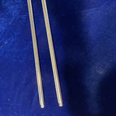 Fender Rhodes Piano 2 adjustable legs , for Suitcase image 2