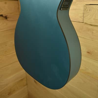 Martin OOC-16GTAE 2001 - Metallic Blue Refin image 3