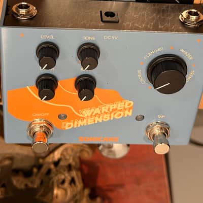 SONICAKE SONICAKE Warped Dimension Digital Modulation Guitar Effects Pedal 4 Mode of Chorus, Flanger, Phaser & Tremolo image 2