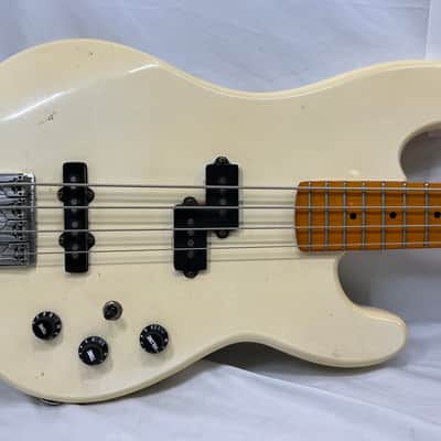 Kramer Striker 700ST Bass Guitar image 2