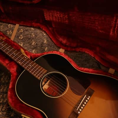 Gibson '50s LG-2 Original - Vintage Sunburst image 1
