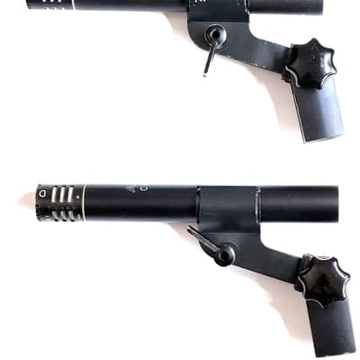 Selling two AKG AKG S18/1B microphone clips for C451/452/391 image 3