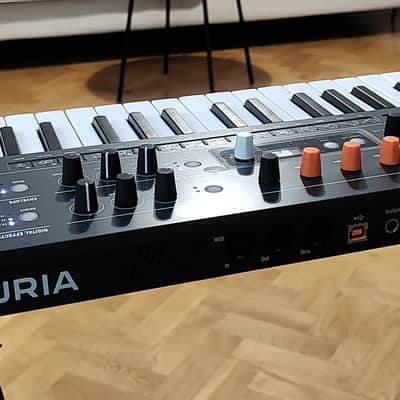 Arturia MiniFreak 37 Key 6 Voice Polyphonic Hybrid Synthesizer 2022 - Present - Black image 4